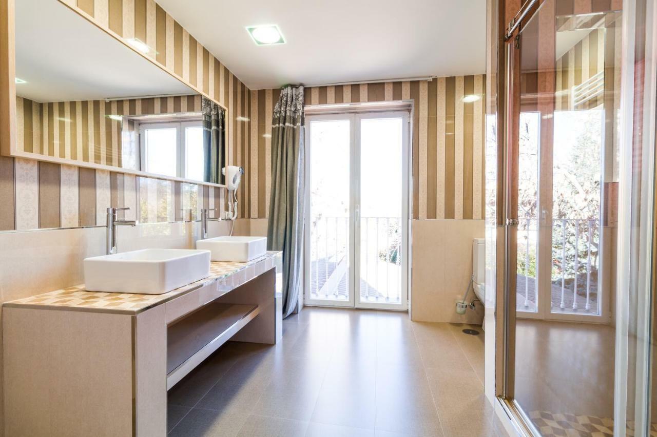 B&B Concha Бесерил де ла Сиера Екстериор снимка
